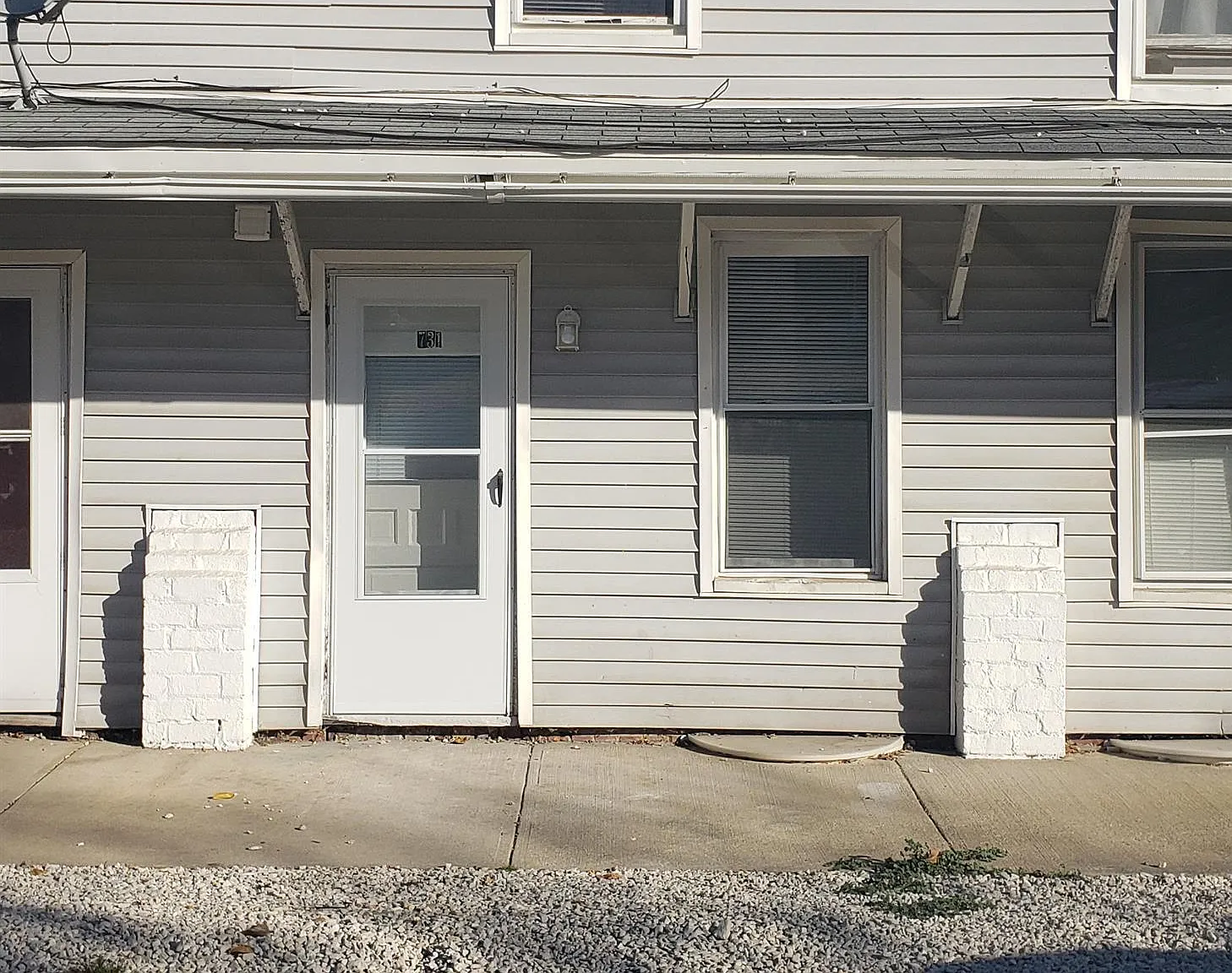 Camden - 731 — Photo 1