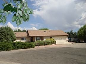2nd image of 8039 Eagles Nest Ln