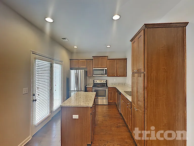 512 Hickory Leaf Ct — Photo 20