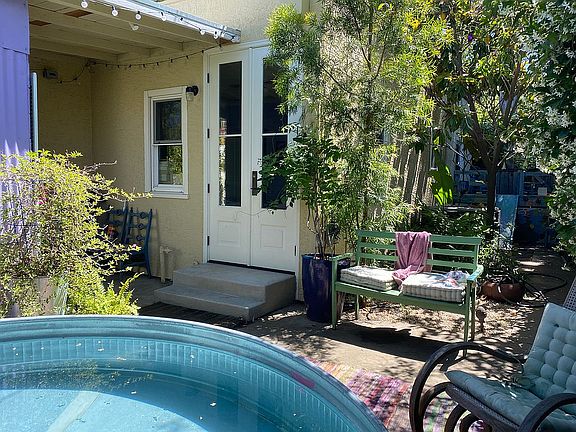 2nd image of 1741 Burnett Way