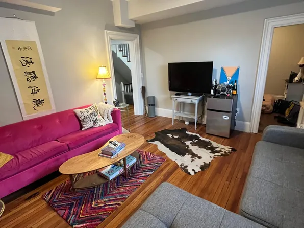 760 E 4th St #2, Boston, MA 02127