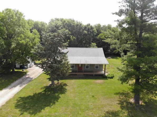 5324 Conn Rd, Alhambra, IL 62001