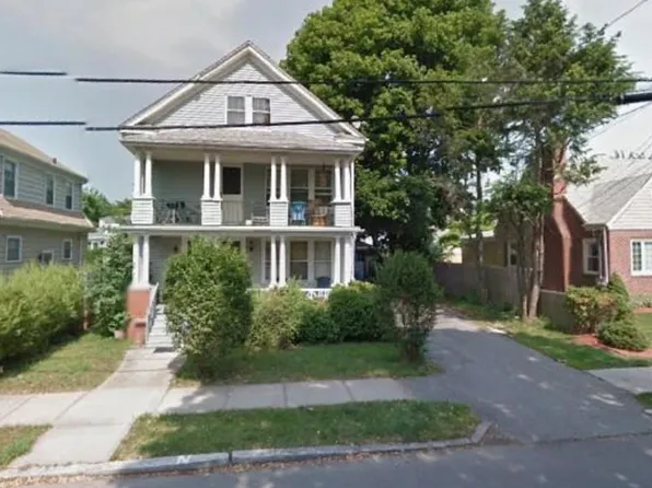 61 Jastram St, Providence, RI 02908