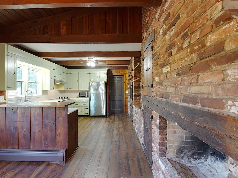 53 Iron Bridge Rd — Photo 10