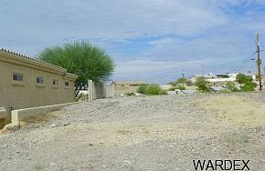 4th image of 4125 SE Peruvian Dr