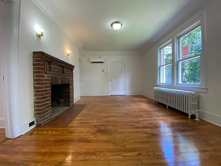 9 Nassau Rd #1 — Photo 9