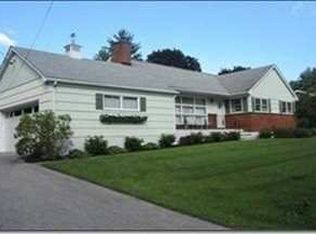 21 Woodvale Ave, Fishkill, NY 12524