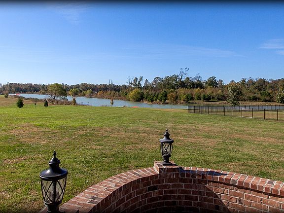 2nd image of 116 Grace Haven Ct