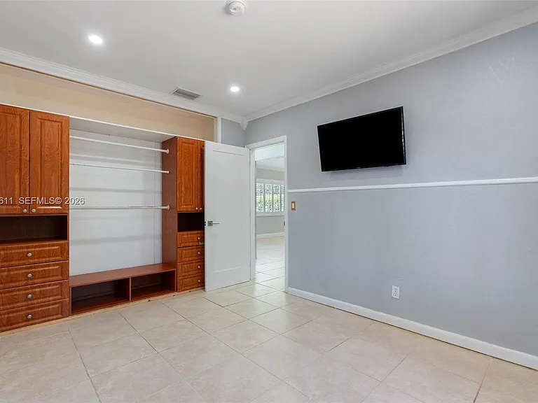 1025 Sylvania Blvd — Photo 20