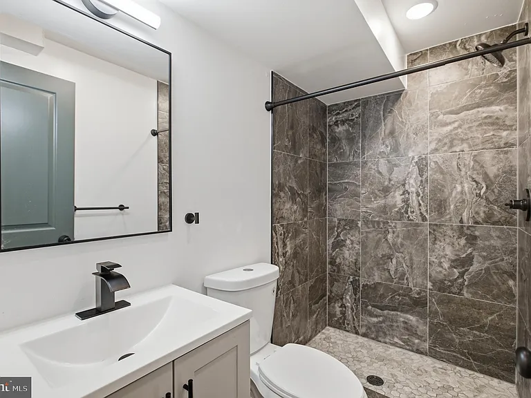 4243 Mantua Ave #2 — Photo 12
