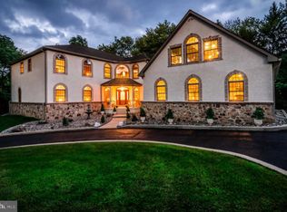 812 Wilson Rd, Wilmington, DE 19803