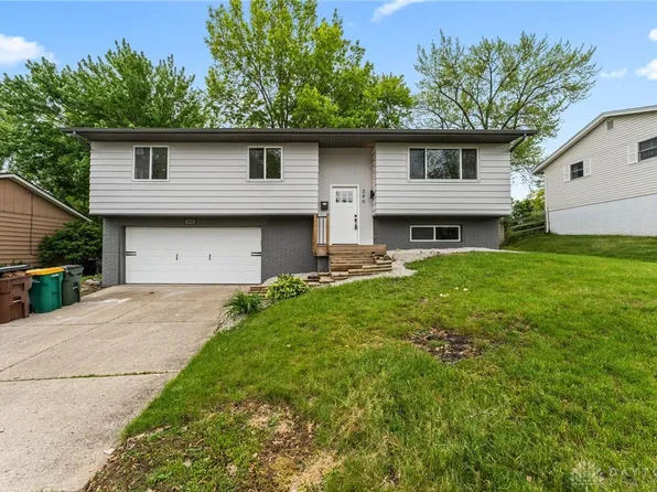 346 Fairway Dr, Fairborn, OH 45324