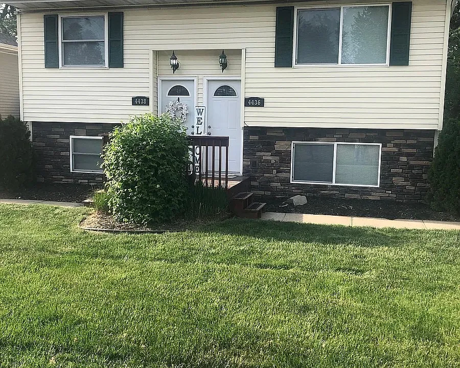 4438 Willoughby Rd #4438