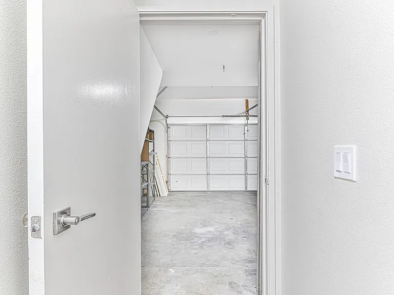 402 California St #B — Photo 21
