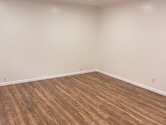 2nd image of 2301 Peppertree Way APT 1