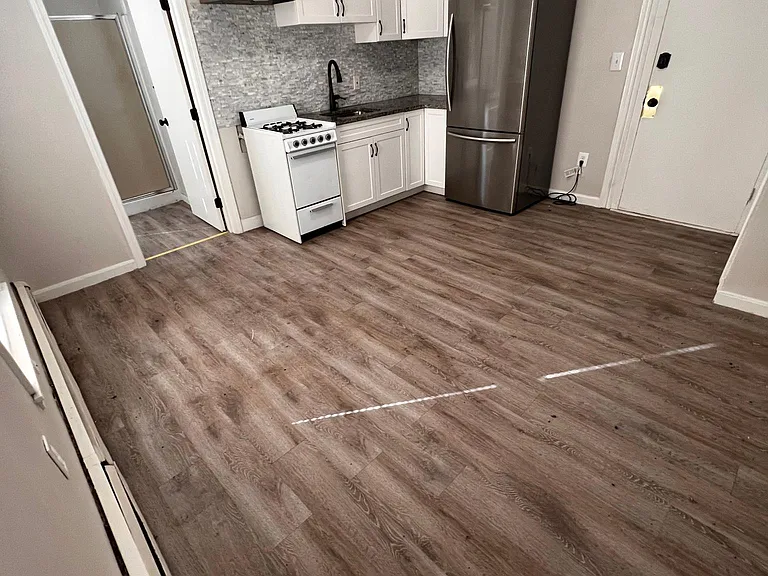 110 Perkins St #6 — Photo 1
