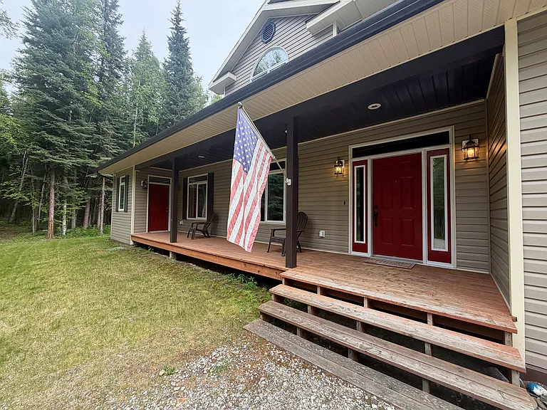1850 Osborn Ct — Photo 2