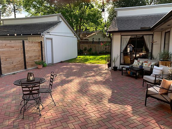 Front courtyard