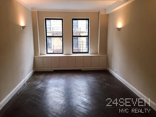 Rented by 24 7 NYC Realty Inc. | media 25