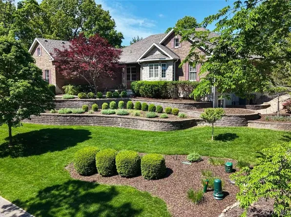 6165 Oak Creek Dr, Osage Beach, MO 65065