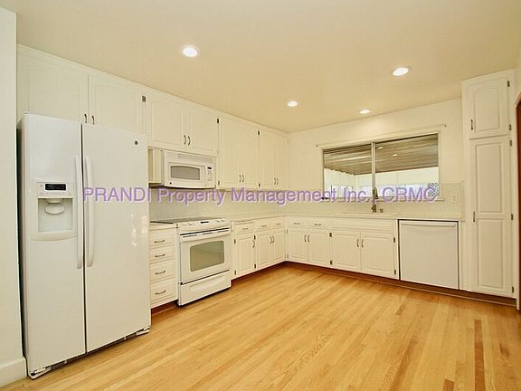 5th image of 1407 Donna St
