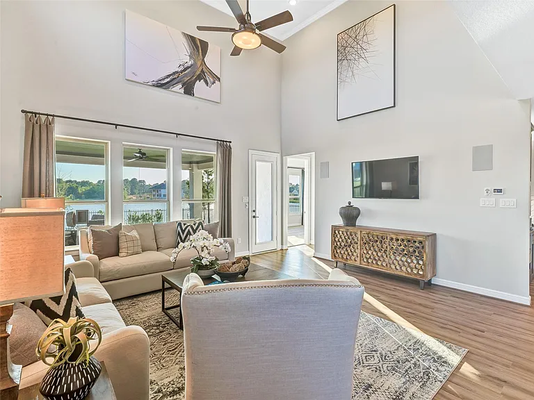 11 Shumard Oak Dr — Photo 13