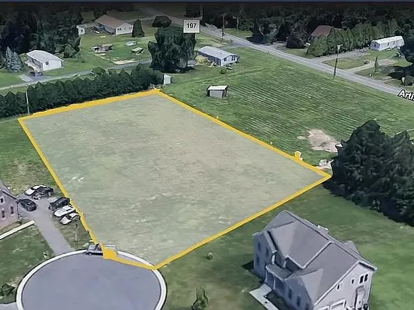 360 Red Tail Dr, Dover, DE 19901