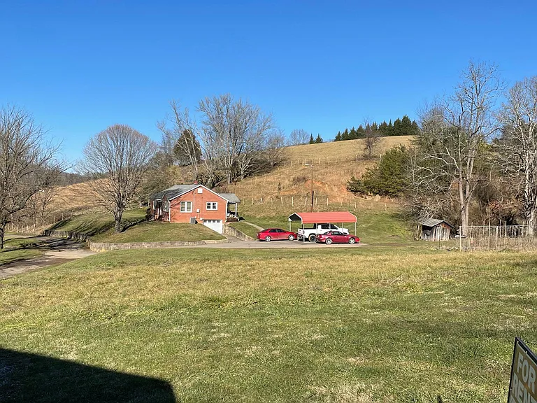 3393 New Leicester Hwy #1 — Photo 12