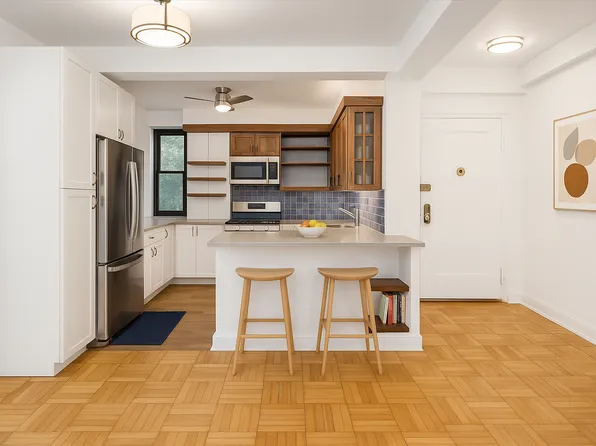 90 Park Terrace East image 14 of 33