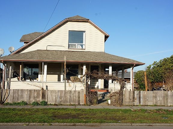 5th image of 721 5th Ave NW