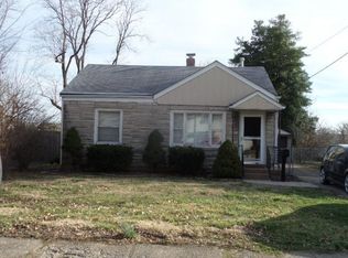 120 E Stansifer Ave, Clarksville, IN 47129
