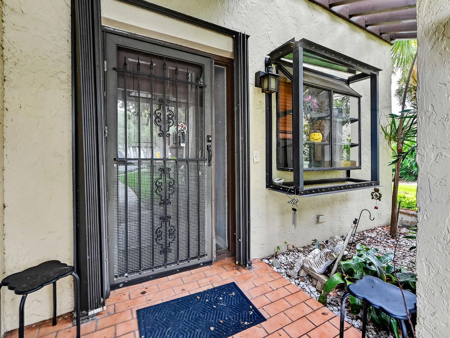 3 bed, 2.5 bath, 1390 sqft, $3,000 — Photo 3