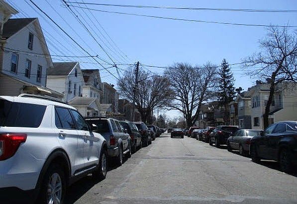 2nd image of 8745 112th St