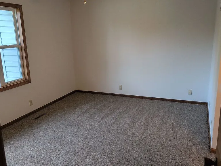 2210 Mirwyn Ct — Photo 14