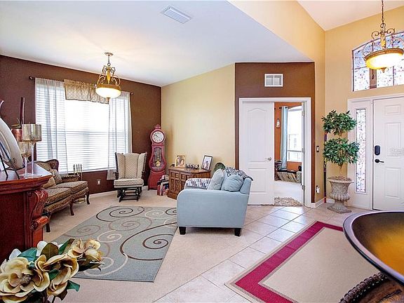 4th image of 2511 River Briar Blvd
