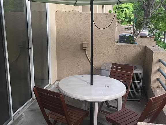 4th image of 410 Galleria Dr APT 5