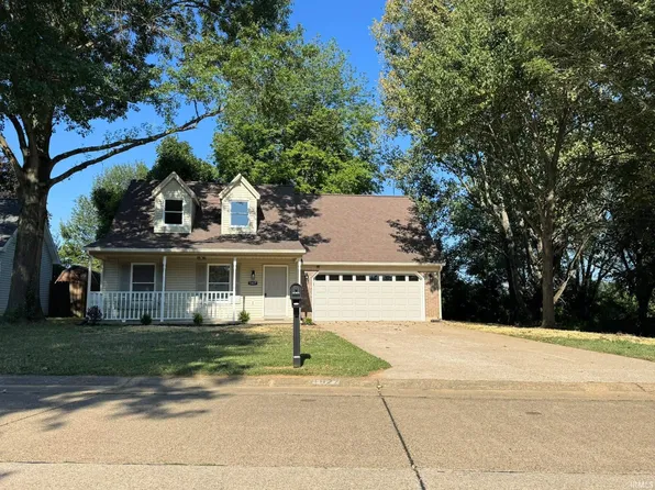 1827 Glen Moor Rd, Evansville, IN 47715