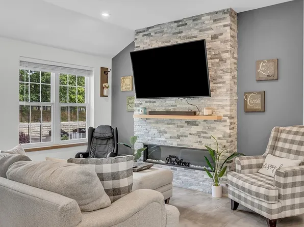 2253 Washington St #2, Canton, MA 02021