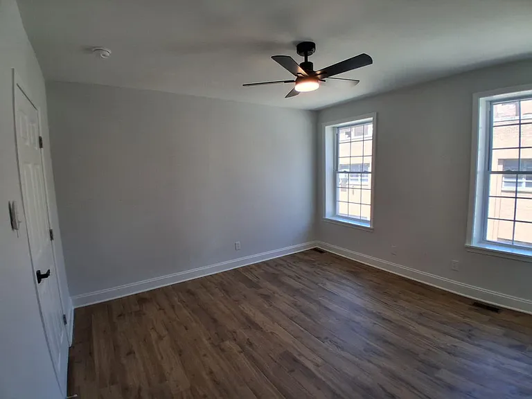 227 W Mulberry St #1 — Photo 11