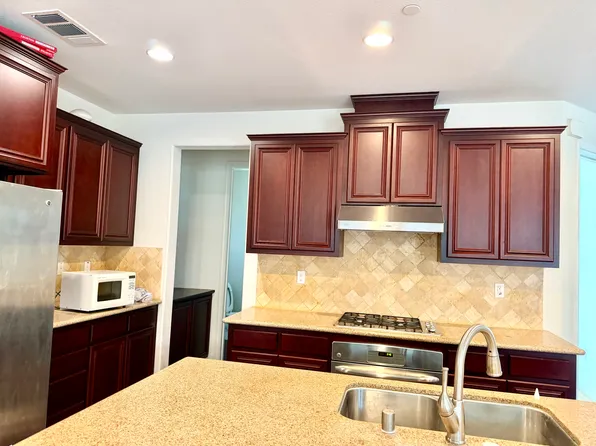 3328 Araldi Ln, Dublin, CA 94568