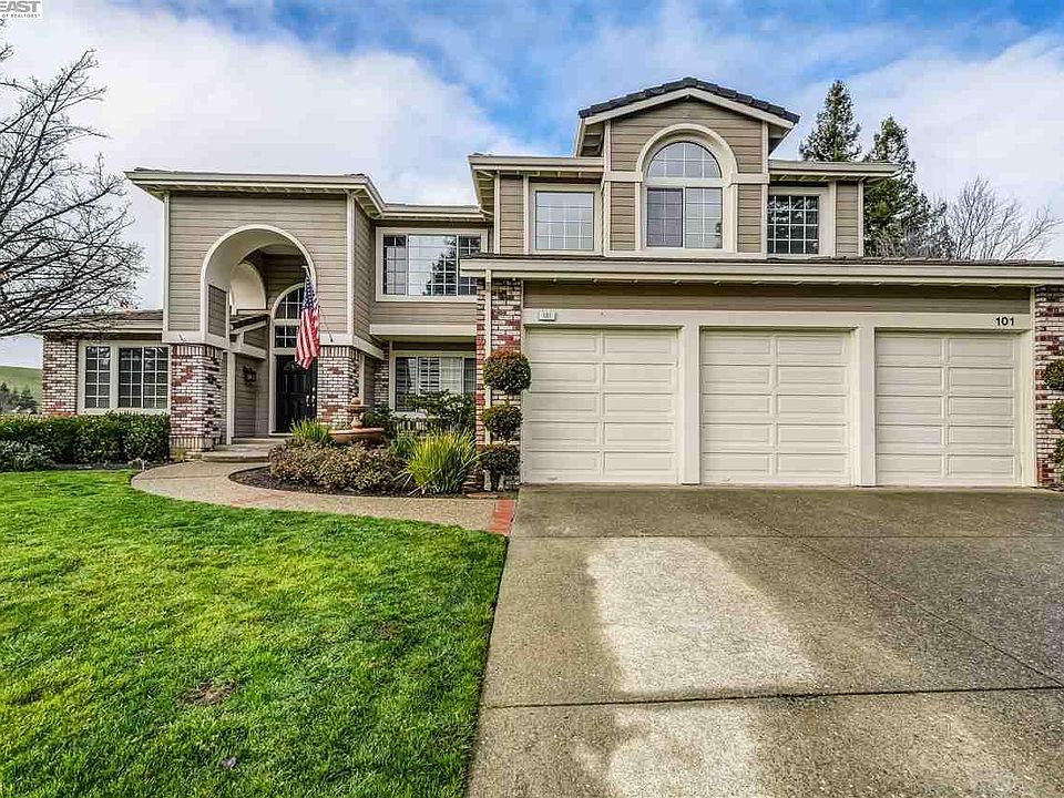 1st image of 101 Cimarron Ct