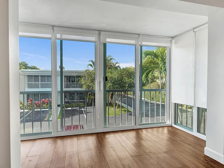 6289 Bay Club Dr #3 — Photo 12