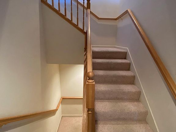 3 floor unit
