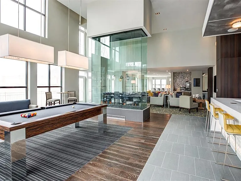 The Danforth Apartments — Photo 5
