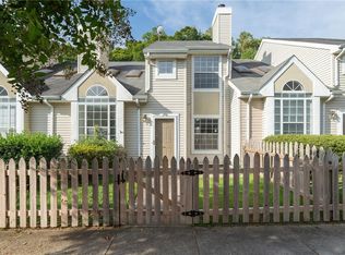 298 Rivers Ridge Cir, Newport News, VA 23608