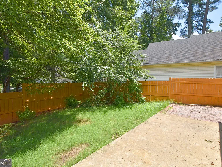 115 S Fairfield Dr — Photo 38
