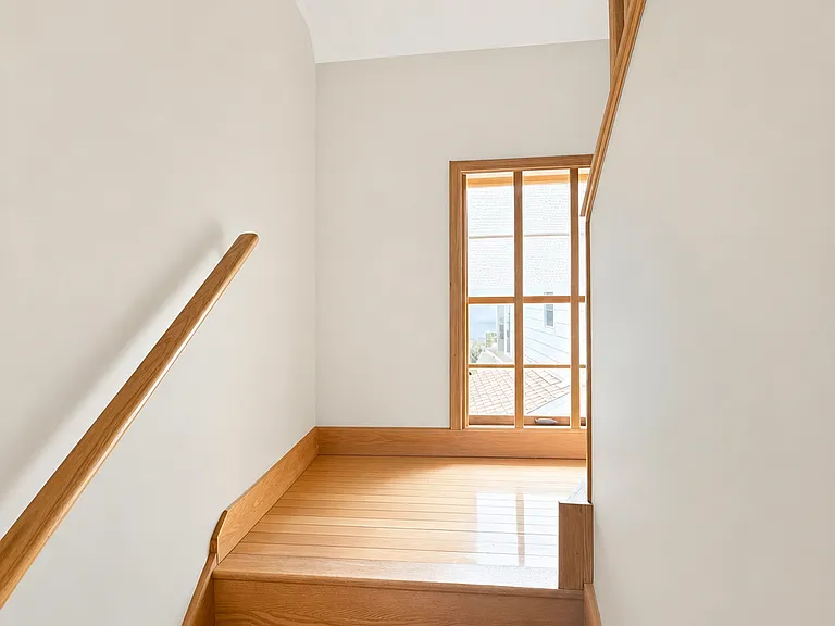 284 Livingston Ave #2 — Photo 1
