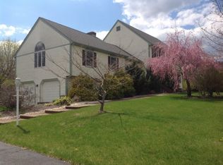 14 Mauro Dr, Durham, CT 06422