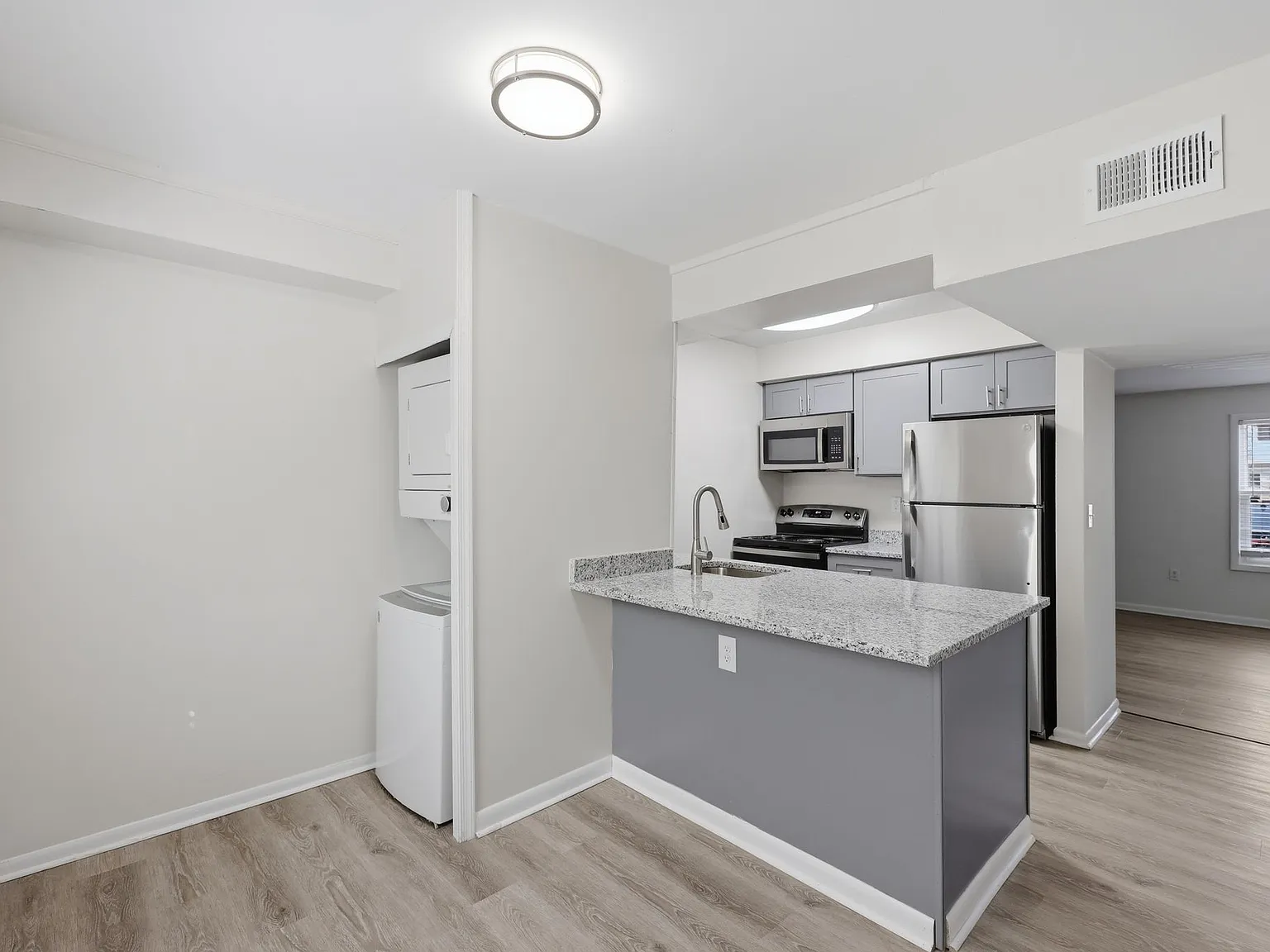 Twin Rivers Townhomes — Photo 4