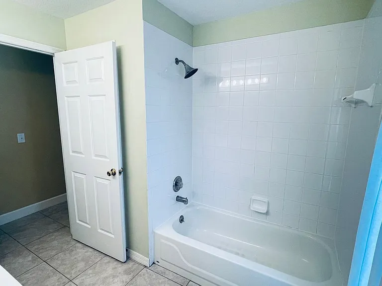 3404 Kayla Cir — Photo 17